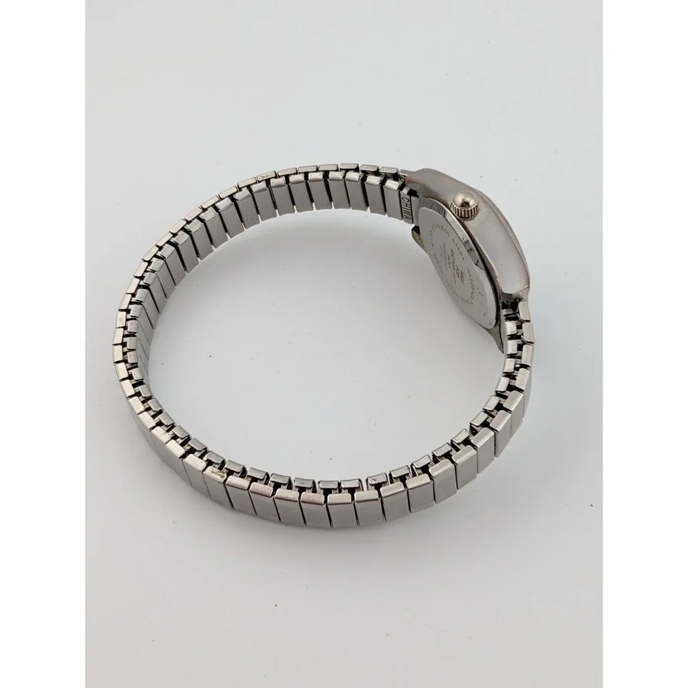 White Stag Watch Women‎ 18mm Case Silver Stretch Band- New Battery